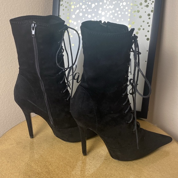 Fashion Nova Pointy Zip Up Boots - Picture 5 of 8